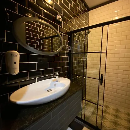 Peri Hotel 4*